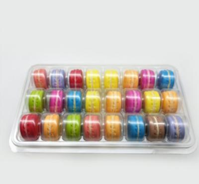  24 macarons blister pack